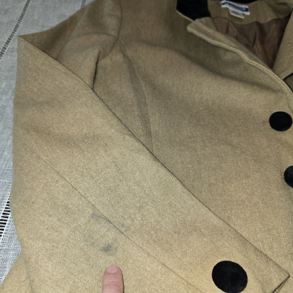 PENDLETON 100% Virgin Wool Size 10 Camel Blazer w/Black Velvet Collar & Button - Picture 13 of 13